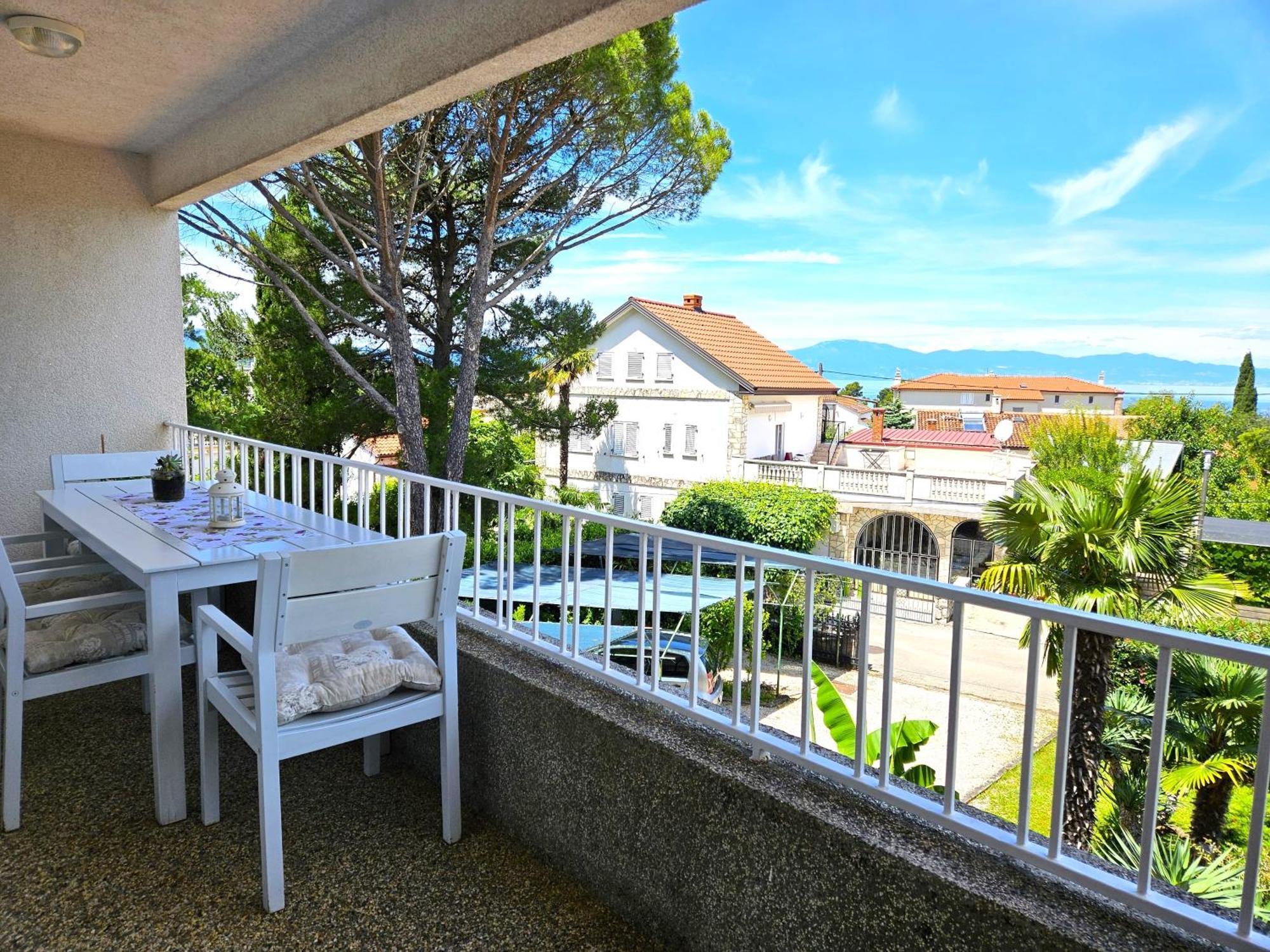 Apartment Mirko Malinska Buitenkant foto