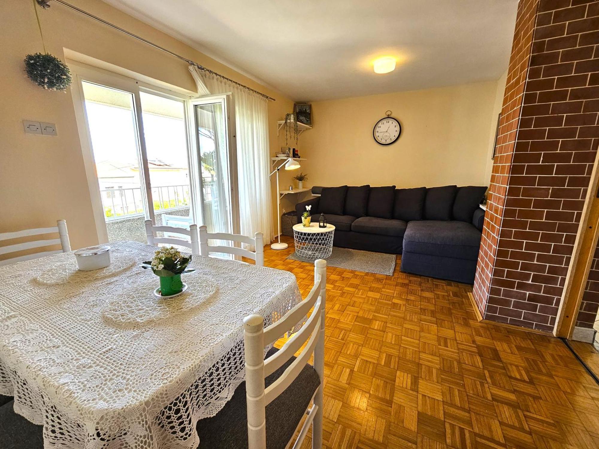 Apartment Mirko Malinska Buitenkant foto